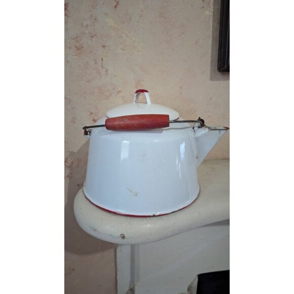 Vintage Enamel White Teapot With Red Trim & Wooden Handle - Picture 3 of 13